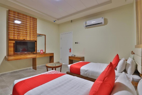 Blue Diamond Hotel image 12