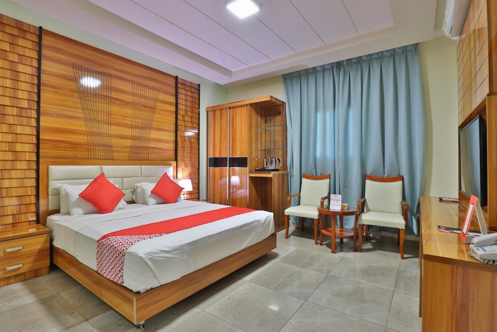 Blue Diamond Hotel Main image