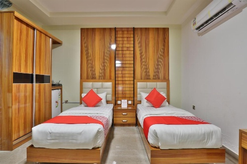 Blue Diamond Hotel image 27